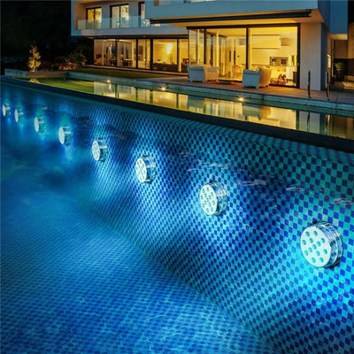 Aqualya™ – Faites briller vos nuits d'été, même sous l'eau.